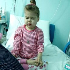 Виоле Балан на повторную операцию в Берлине нужно около 59 000 евро Виола Балан попала в реанимацию