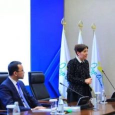 Тамара Дуйсенова назначена Секретарем партии «Нұр Отан» Тамара Дуйсенова назначена Секретарем партии «Нұр Отан»