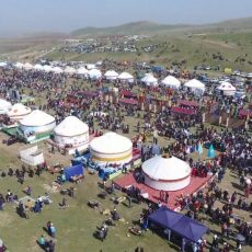 На горе Казыгурт в ЮКО появится трехэтажный ковчег Празднование Наурыза в Казыгурте