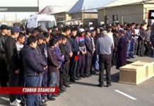 Заживо сгоревших в контейнерах атырауских рабочих похоронили в ЮКО В ЮКО похоронили сгоревших при пожаре