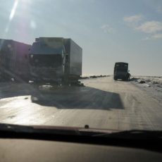С декабря начнут штрафовать за превышение скорости на загородных трассах Трасса