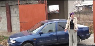 В шымкентском микрорайоне асфальт ушел из-под ног