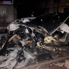 В страшной аварии в Шымкенте погиб водитель авто (фото) В страшном ДТП погиб водитель