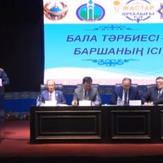 Кто виноват в том, что девочки раздеваются на камеру и что с этим делать? расширенное родительское собрание
