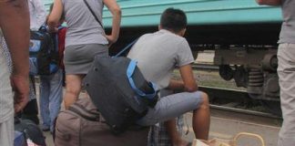 Жители Казахстана массово переезжают в Омскую область Переезд