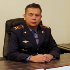 Стали известны подробности задержания главы миграционной полиции ЮКО Нурдаулет Толегенулы