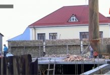 В Шымкенте строят тойхану, и не одну, впритык к жилым домам строительство тойханы в микрорайоне Самал