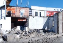 За беспорядок и завалы мусора напротив рынка Бекжан ответили… Полуразрушенные здания неподалеку от Бекжана