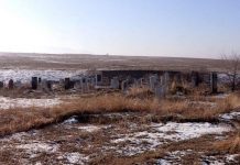 Останки с размытого в ЮКО кладбища перезахоронят