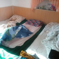 В ЮКО от отравления угарным газом погиб ребенок и пострадала девушка В Тюлькубасском районе от отравления угарным газом погиб ребенок