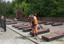 «Карту героев» Шымкента очистили от мусора Карта героев