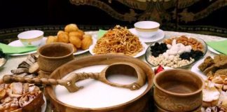 Национальный олимпийский комитет РК заказал повара и юрту из Шымкента для проводов Наурыза стол на Наурыз