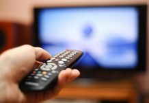 Казтелерадио предупредило об ухудшении качества спутникового сигнала Телерадиовещание будет приостановлено. Телевизор с пультом