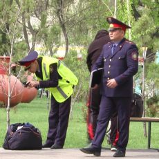 В Шымкенте проведена операция по обезвреживанию подозрительной сумки В Шымкенте проведена операция по обезвреживанию подозрительной сумки