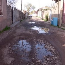 Жителям проезда Рудный пока не суждено ходить по асфальту Жителям проезда Рудный пока не суждено ходить по асфальту