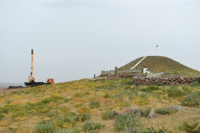 На горе Ордабасы началось строительство