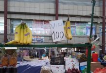 В Шымкенте появились бананы для VIP-персон вип-банан на крытом рынке