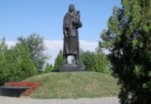 Просто об этом не знает Сталин… Мемориал Касирет