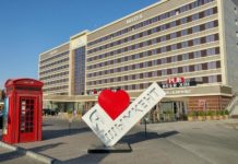 Назарбаев объявил Шымкент городом с миллионным населением Шымкент