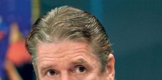 Александр Абдулов: Я люблю работать, мне нравится играть Александр Абдулов