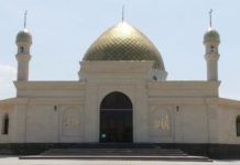 Прихожанам шымкентской мечети выдают талоны на ауызашар Мечеть Абдул Хамид Хаттани