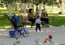 После несчастного случая в парке Металлургов Шымкента запрещено кататься на велосипедах После несчастного случая в парке Металлургов Шымкента запрещено кататься не велосипедах