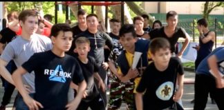 Шымкентские воркаутеры открыли сезон уличных тренировок трехкилометровым забегом Шымкентские воркаутеры пробежали 3 километра