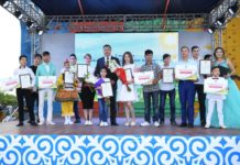 100 детей-сирот в ЮКО получат образовательные гранты Международного дня защиты детей