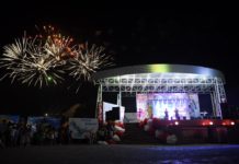 В Туркестане отметили создание Туркестанской области концертом и фейерверком Праздник в Туркестане