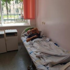 14-летний школьник, едва не утонувший в шымкентском аквапарке, потерял память аквапарк