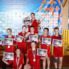 Юные гандболистки из Туркестанской области стали вторыми на Чемпионате РК