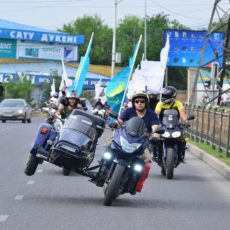 Статус города — миллионника байкеры Шымкента отметили мотопробегом Мотопробег в честь города-миллионника