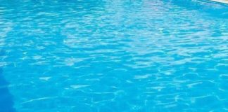 Двухлетний ребенок в Шымкенте утонул в домашнем бассейне бассейн