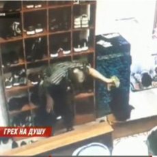 Студент из Шымкента стал жертвой кражи в мечети в Караганде кража в мечети
