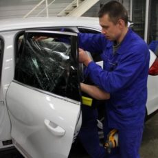 Узбекистанцам разрешили тонировку для автомобилей В Узбекистане разрешили тонирование стекол автомобилей