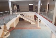 Учителя школы № 64 опровергли информацию о том, что их заставили доделать ремонт Школа № 64