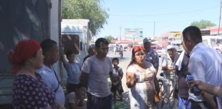 Незаконная торговля бахчевыми в Арыси чуть не спровоцировала драку