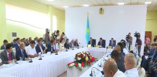 Сессия областного маслихата прошла впервые в Туркестане