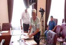 Не прекращается поток обращений за помощью в «Нур Отан»