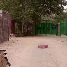 В Шымкенте обвал грунта произошел на дороге, ведущей в детский сад