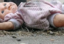 В Шымкенте к дверям райотдела полиции подкинули ребенка