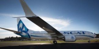 В Алматы самолет при посадке задел «хвостом» посадочную полосу