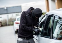 Автоворы из Шымкента и Туркестанской области взяты под стражу в Таразе автоугонщик