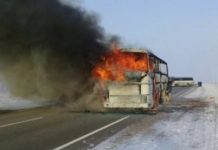 52 человека сгорели в автобусе: суд перенесли в Актобе сгорел автобус