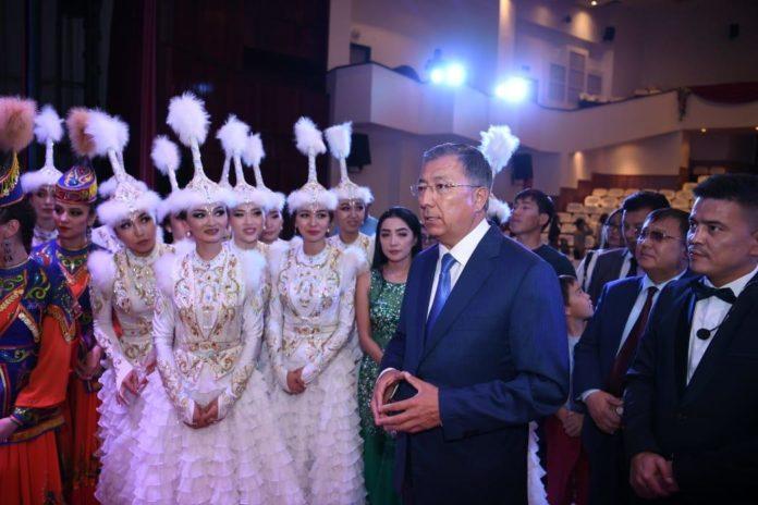 В Туркестане отметили День Конституции