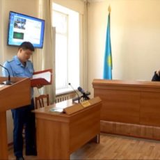 В Шымкенте начался суд над парнем, обвиняемом в убийстве собственной матери и деда В Шымкенте начался суд над парнем, обвиняемом в убийстве собственной матери и деда