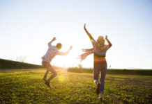 Жители Узбекистана счастливее, чем казахстанцы