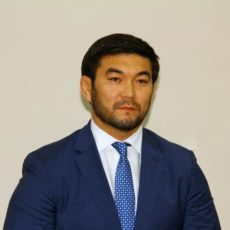 Новым президентом ФК «Ордабасы» стал чемпион мира по борьбе