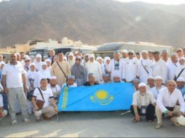 казахстанские паломники возвращаются домой