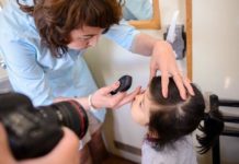 В Шымкенте КазНИИ глазных болезней проведет день бесплатных консультаций Окулист. Осмотр глаза